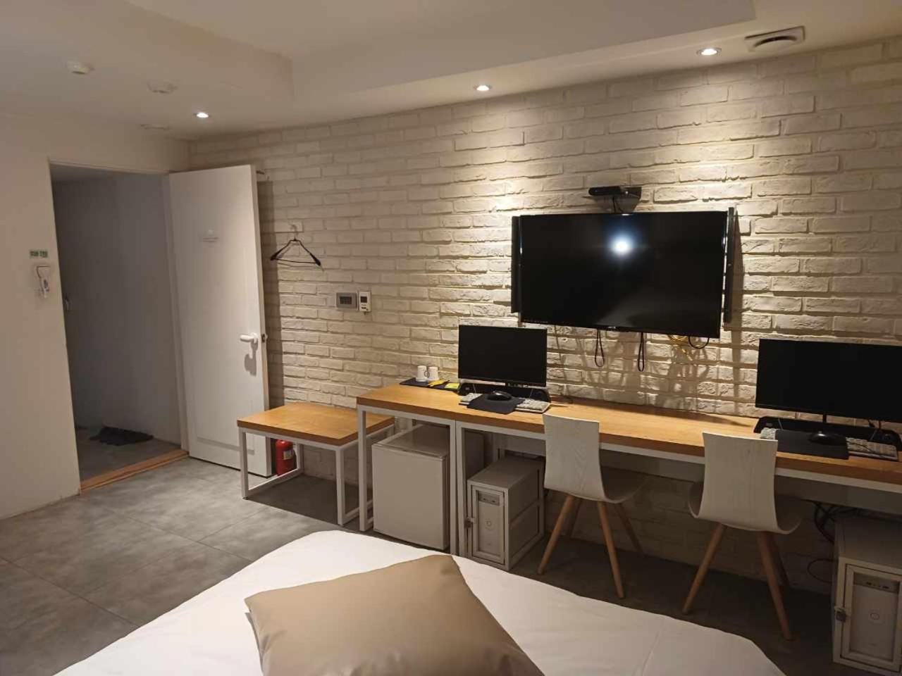 Hotel Yaja Hwajeong Station Goyang Ngoại thất bức ảnh